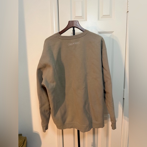 Taylor Swift The Tourtured Poets Department TTPD Crewneck Sweatshirt - Picture 3 of 7